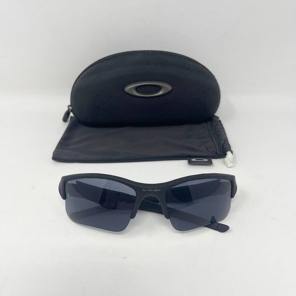 Oakley Flak Sunglasses Matte Blk Frame Gray Polarized Lens/Blue Lens W8830